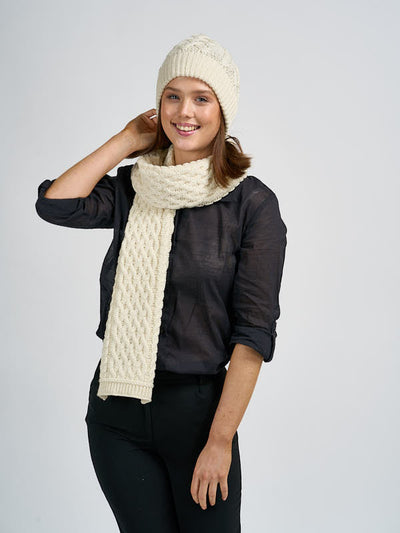 Aran Knit wool beanie hat & scarf set#color_natural$women