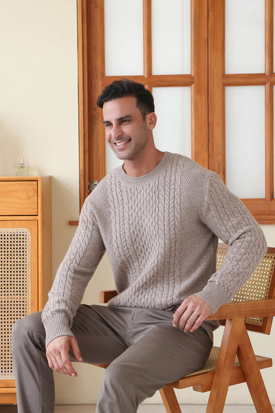 Man wearing a luxurious Aran Cashmere Sweater by Inis Aran Ireland#color_light-smoke