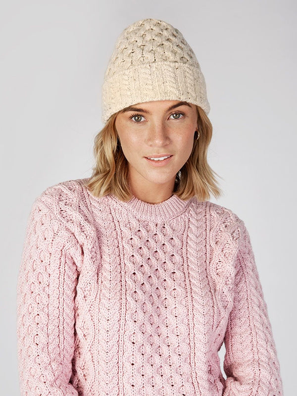 wool cashmere aran knit beanie#color_chalkstone