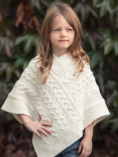 Childs Aran Knit Poncho#color_natural