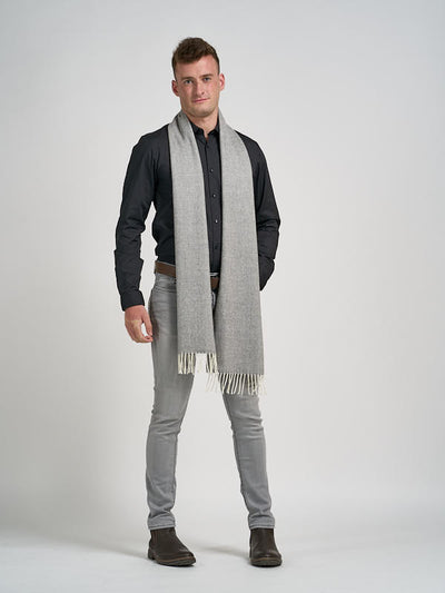 Long Lambswool Scarf in Uniform Grey