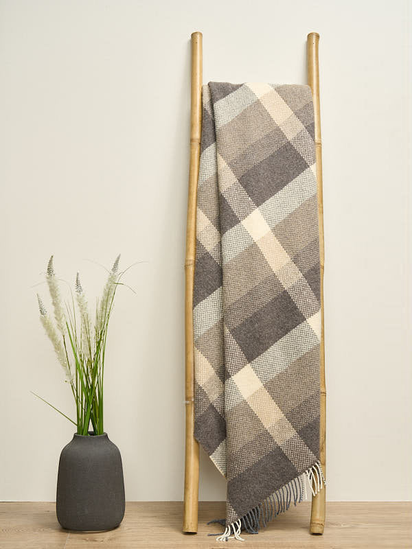wool cashmere blanket throw#color_cream-charcoal