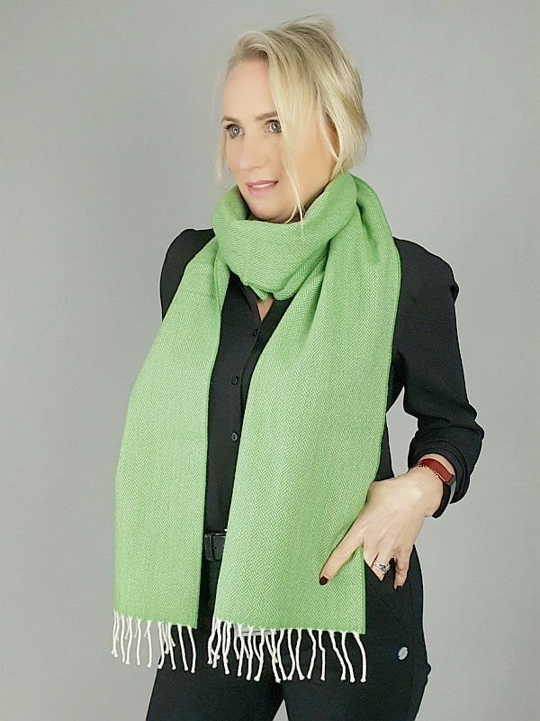 Extra Long Lambswool Scarf in Golfer Green