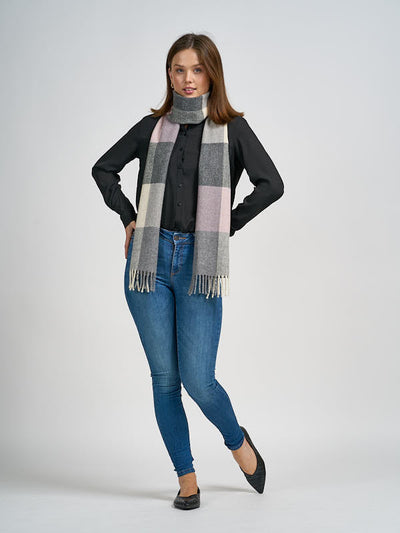 Long Lambswool Scarf#color_rose-grey
