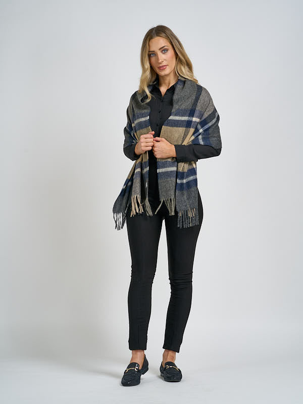 Wide Lambswool Plaid Scarf in Navy Camel Plaid
