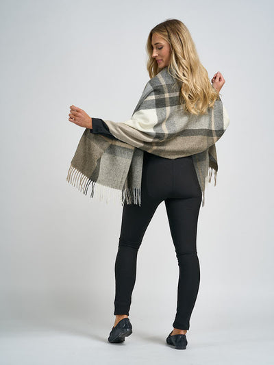 Soft Lambswool Blanket Scarf with Plaid Design