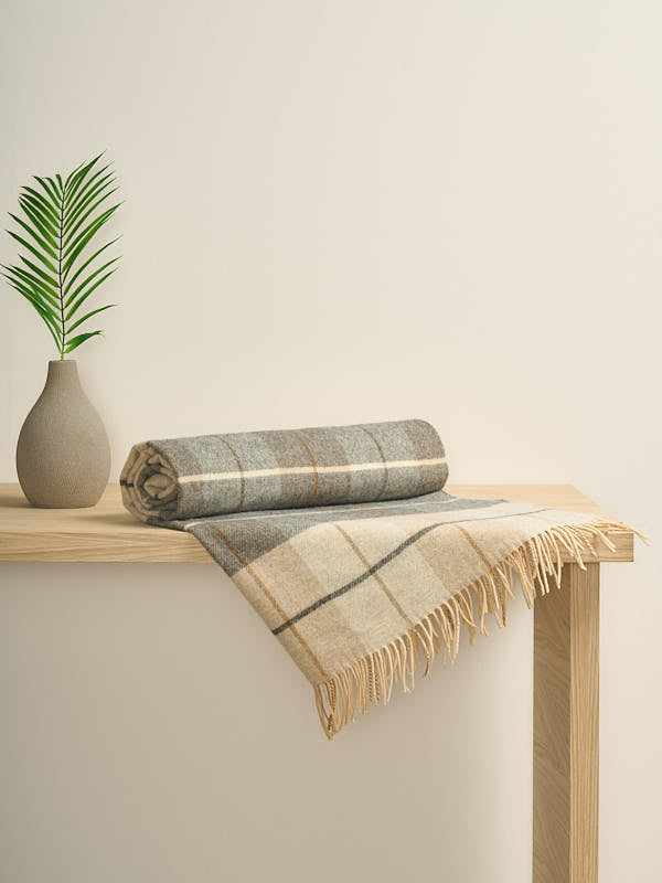 Lambswool Throw in Cream Brown Plaid